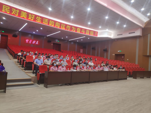 3.培训现场.jpg
