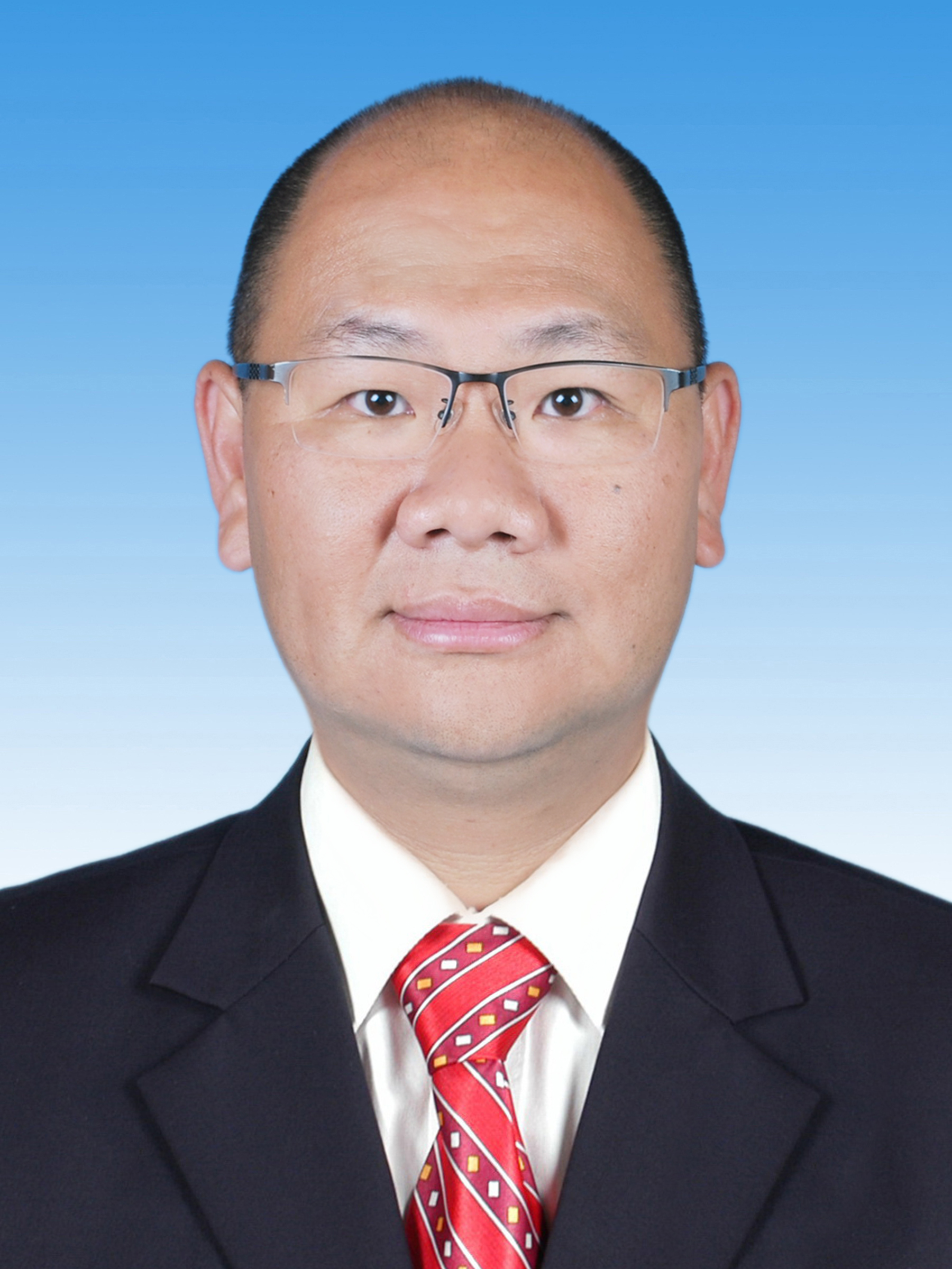陈坚韧.jpg