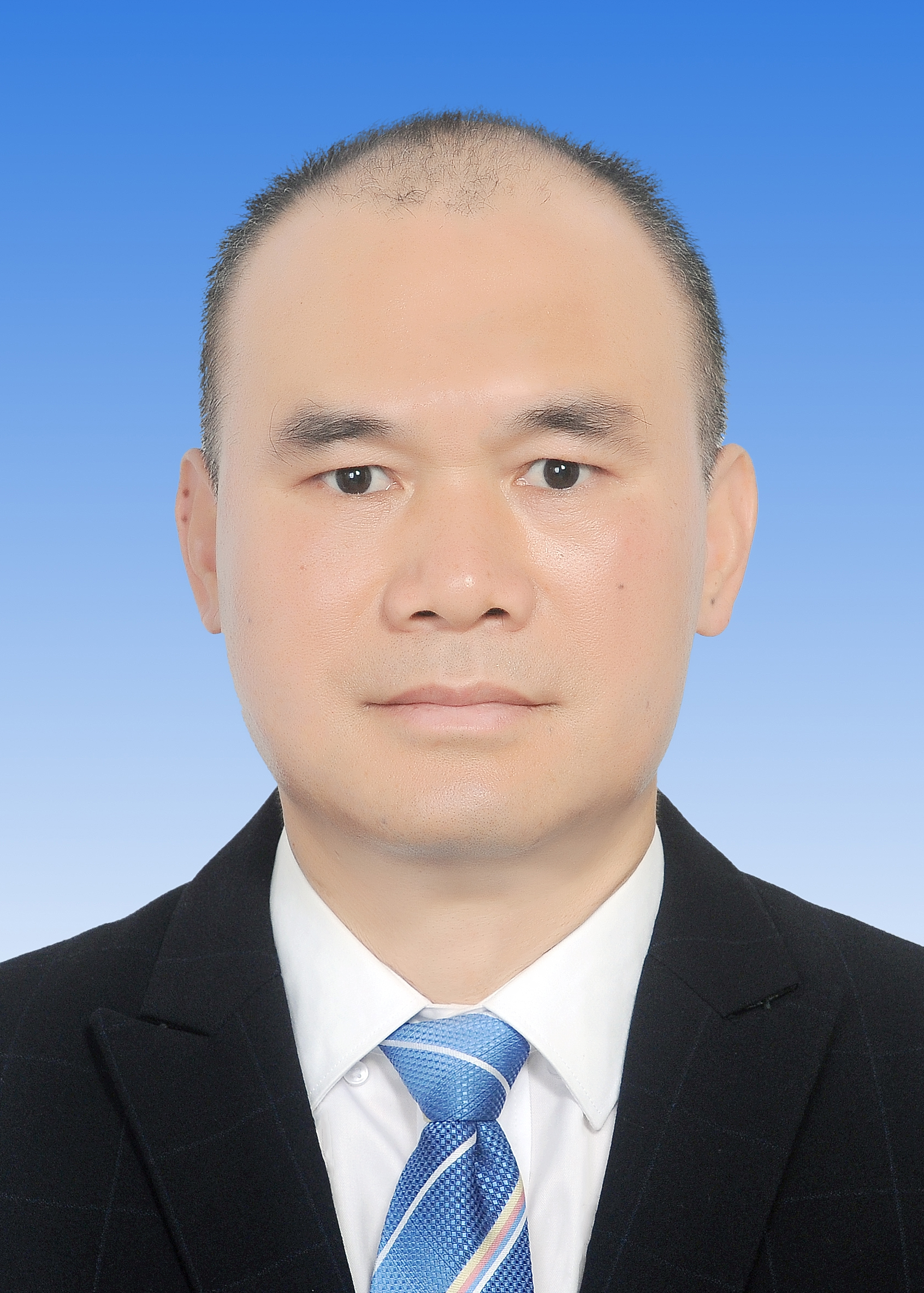 何国强.JPG