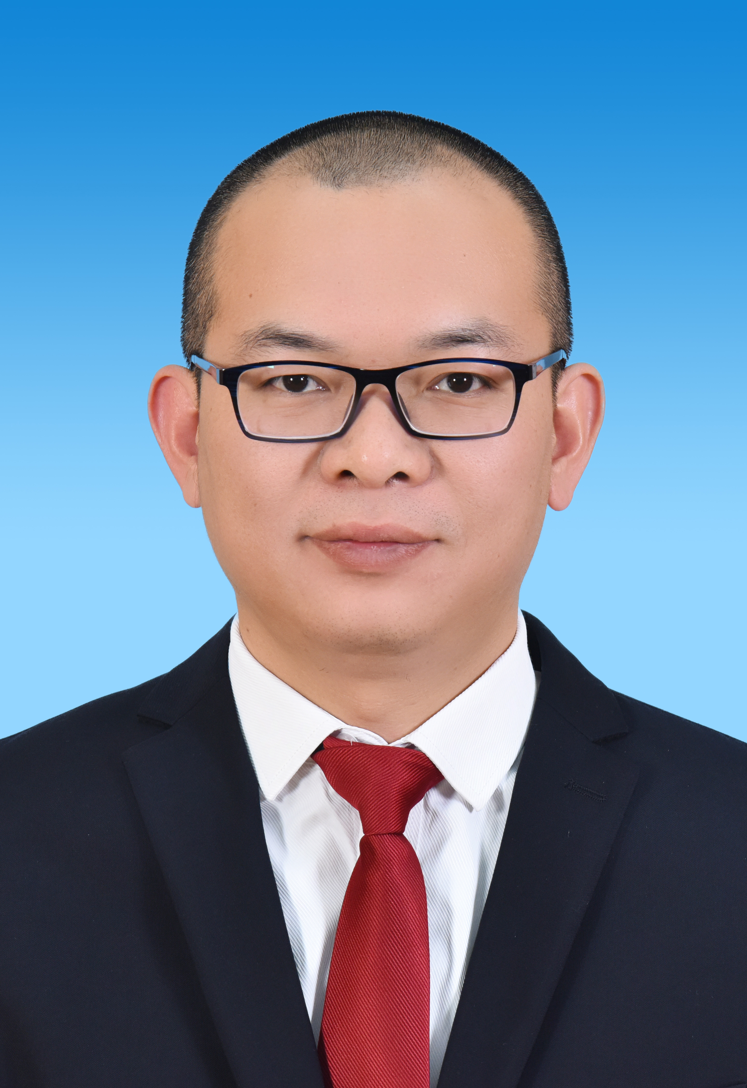 吴泽铭.jpg