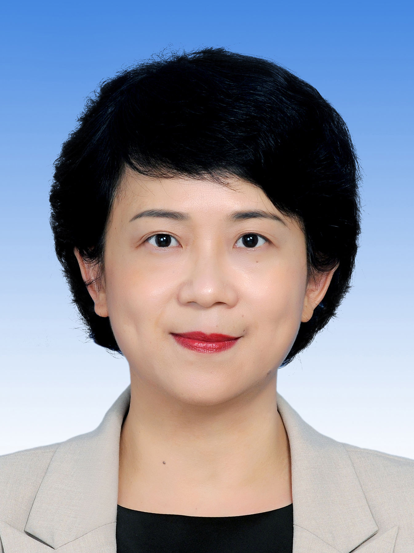 余春萍.jpg