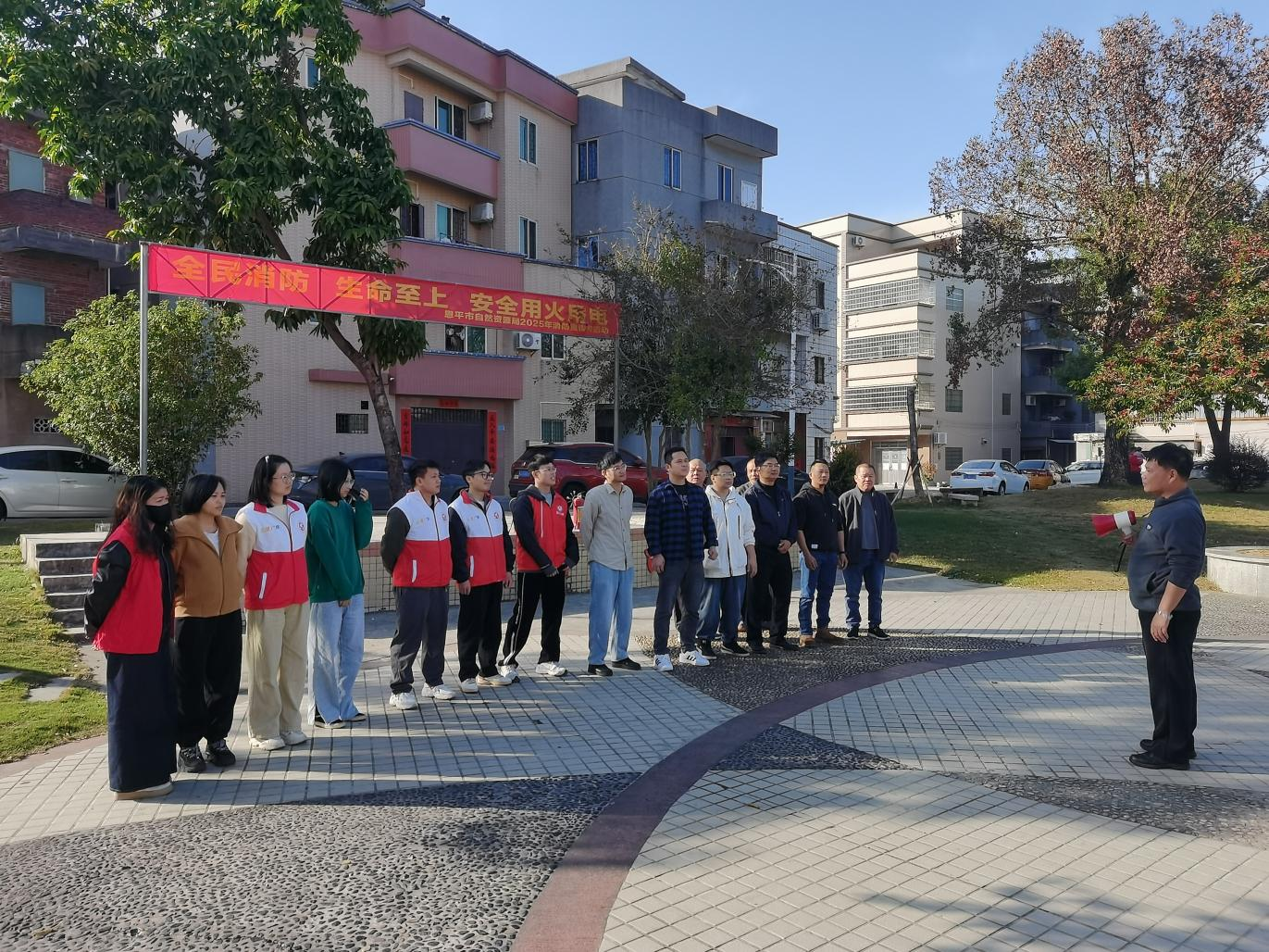 市自然资源局开展消防演练 筑牢安全防线