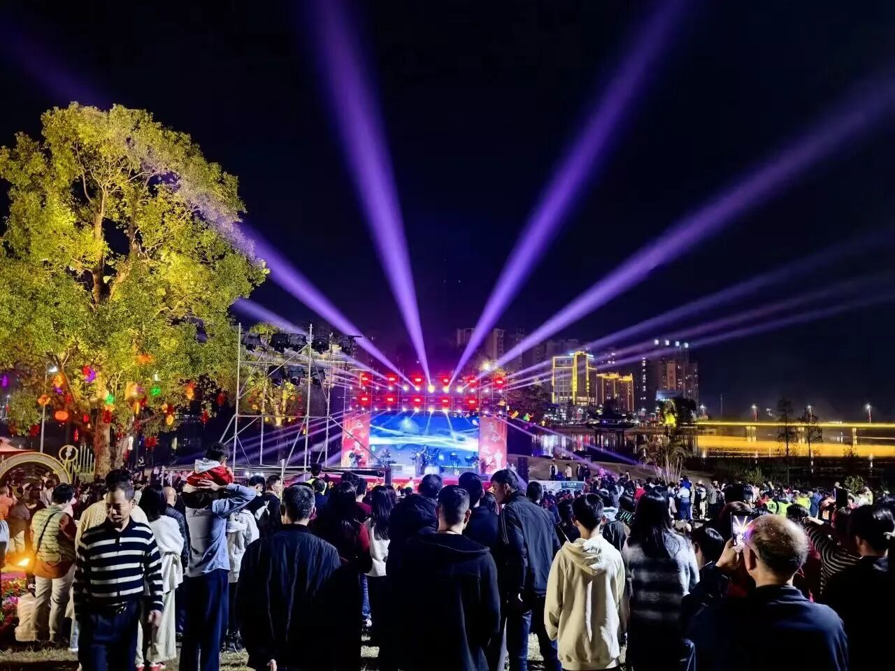 9天迎客超104万人次！恩平春节文旅“马”力全开！