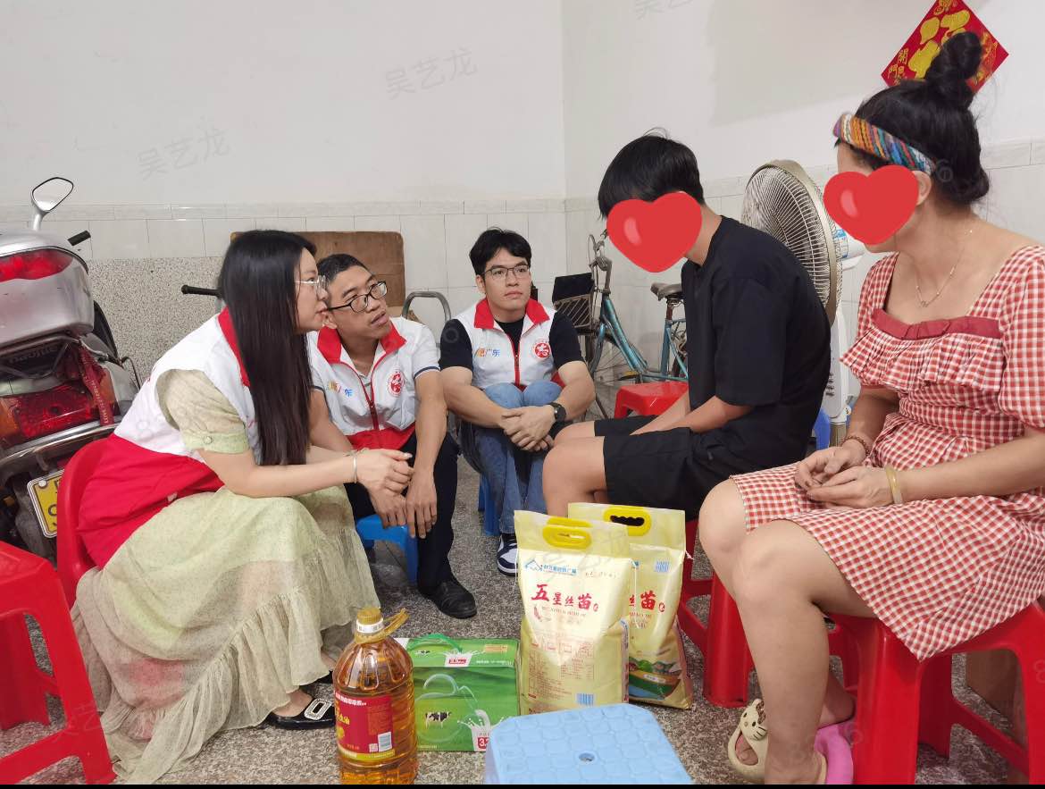 市政数系统开展“情暖中秋 暖心帮扶”节前走访慰问活动
