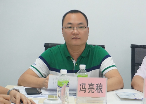 副本3镇委书记冯亮稂讲话.jpg