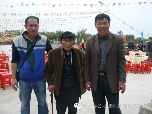 副本2热心倾注家乡建设的侨胞（中间：梁子稂（敏彪）先生、右一：梁均明先生）.jpg