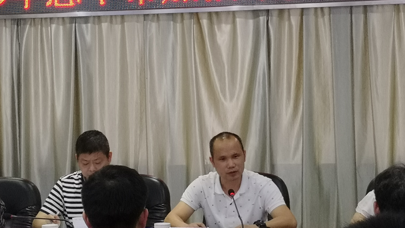 肩负使命 努力推进加油站油罐改造工作