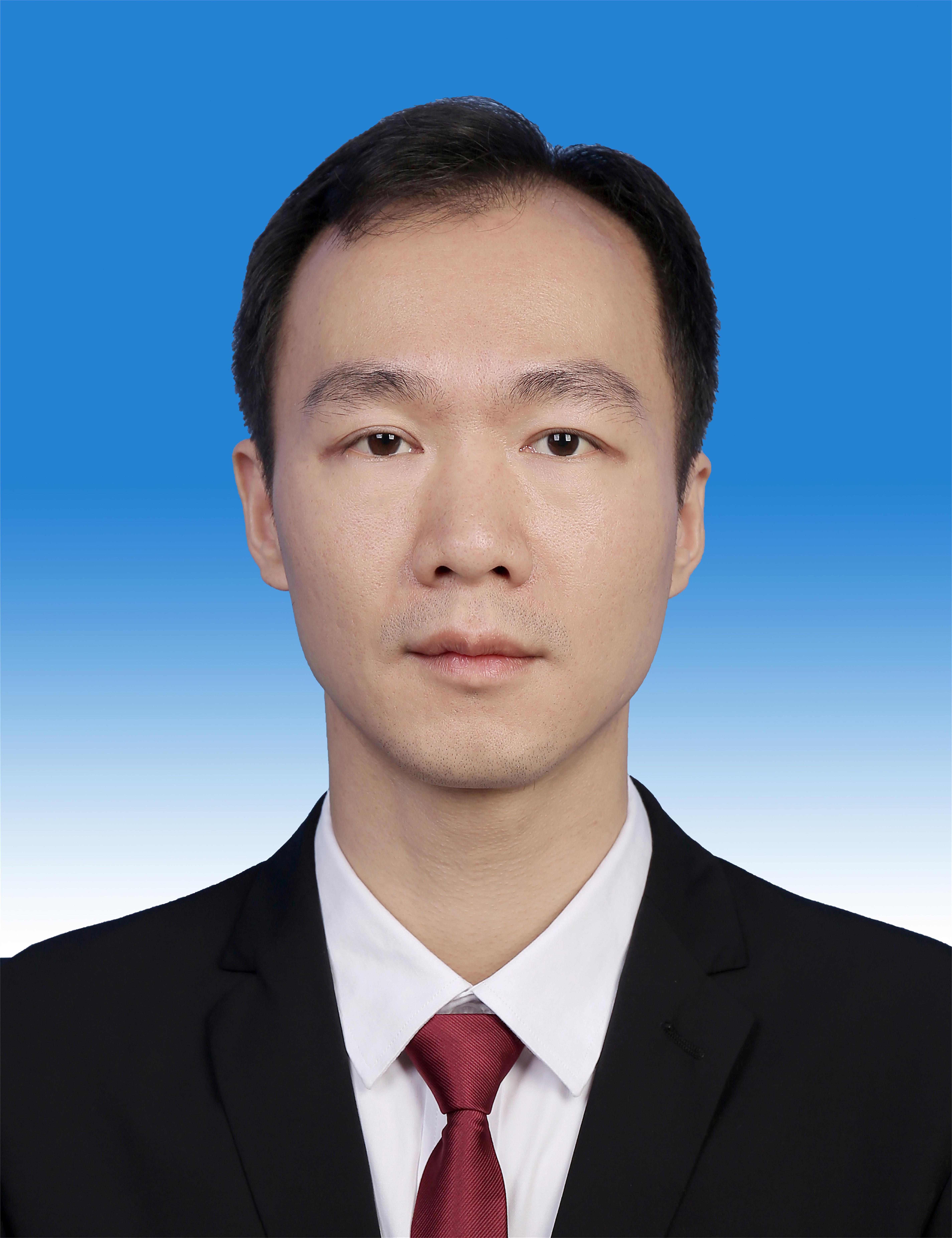 岑俊辉.jpg