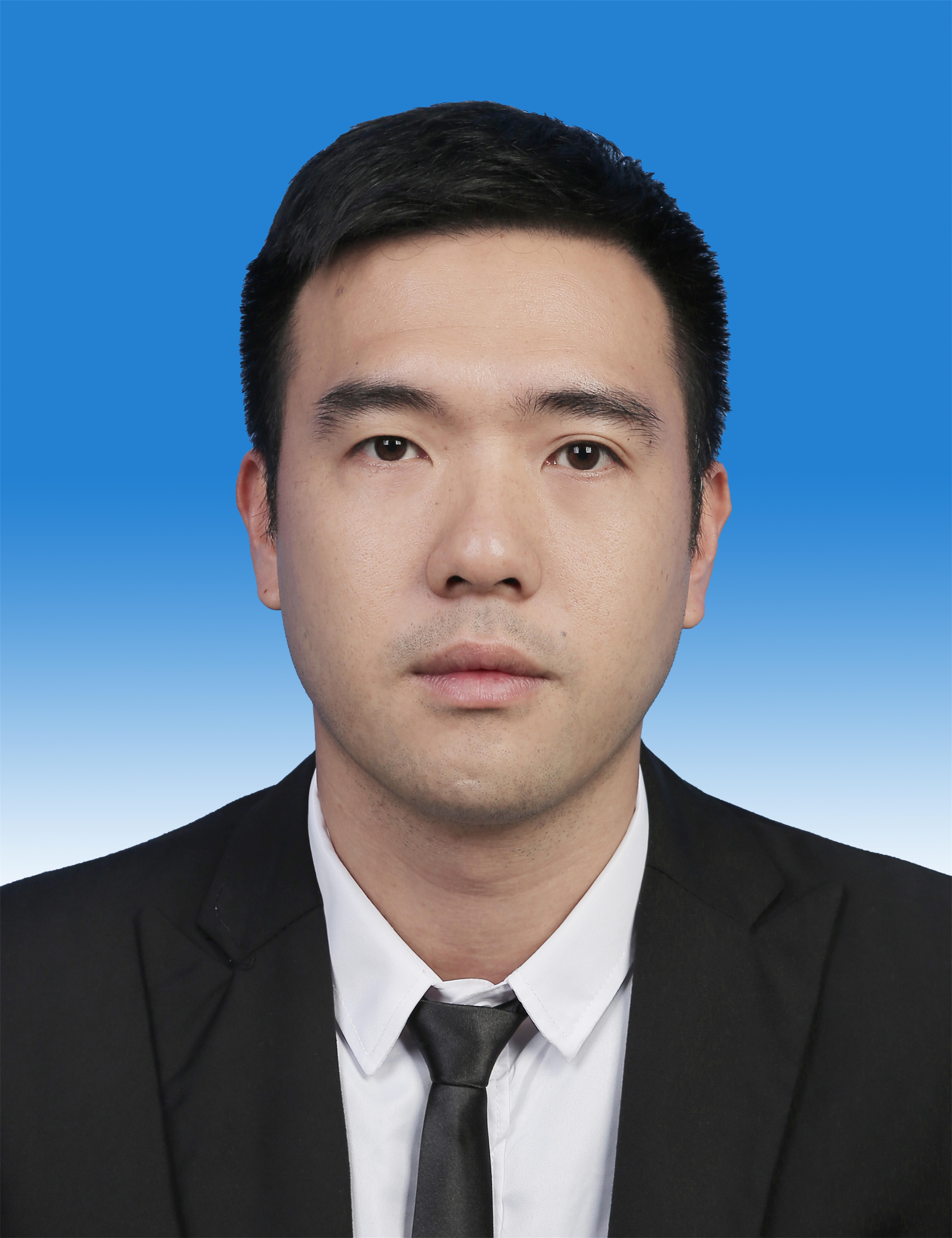岑晓豪.jpg