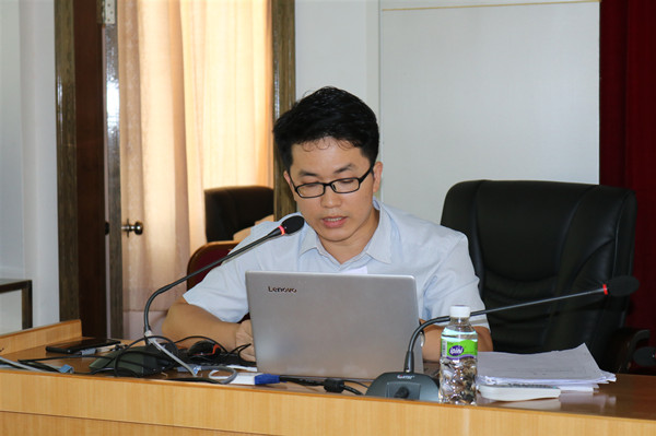 1.恩平市中医院治未病科主任吴海金作迎检工作培训_副本.jpg